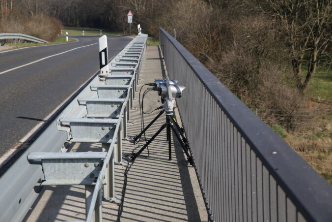 Bild VKS Abstandsmessung Autobahn